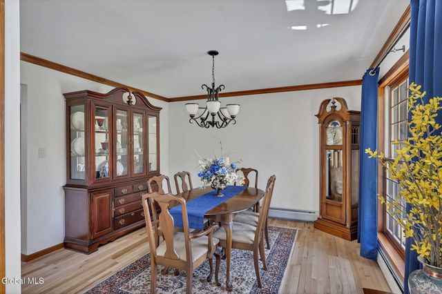 61 Johnson Road, Halfmoon, NY 12118