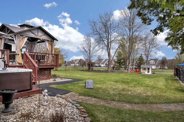 61 Johnson Road, Halfmoon, NY 12118