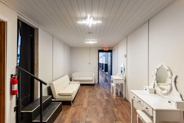 518 VINE ST, Boonville, MO 65233