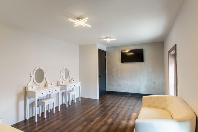 518 VINE ST, Boonville, MO 65233