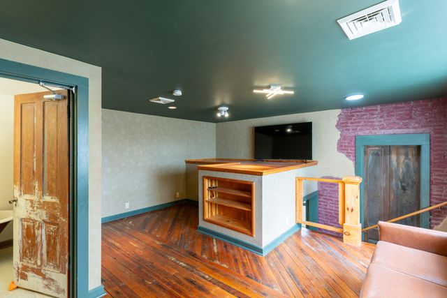 518 VINE ST, Boonville, MO 65233