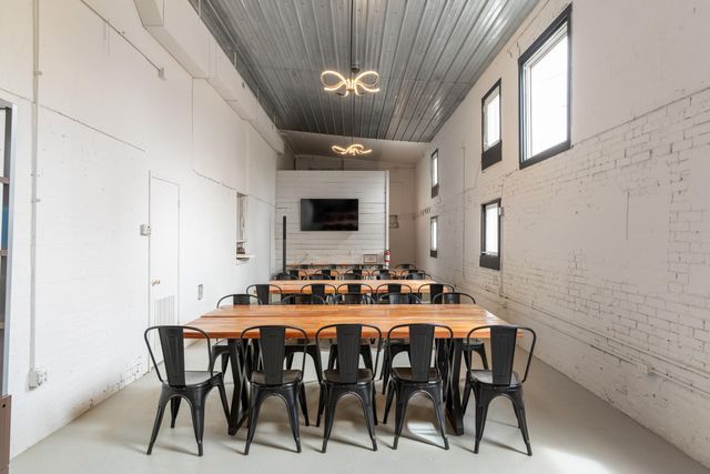 518 VINE ST, Boonville, MO 65233