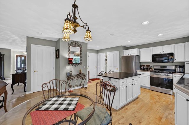 236 E McKinley Street, Stoughton, WI 53589