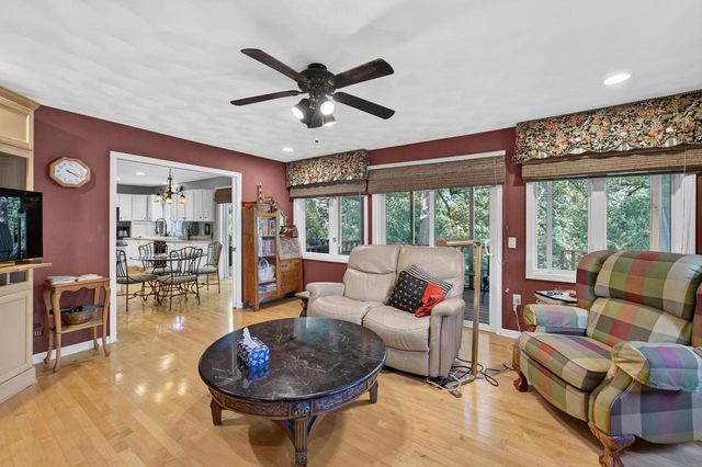 236 E McKinley Street, Stoughton, WI 53589