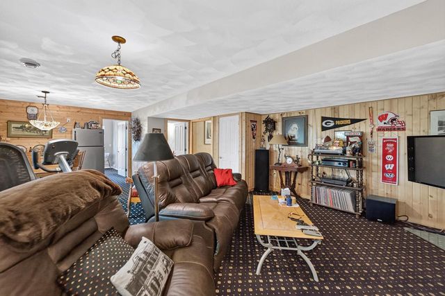 236 E McKinley Street, Stoughton, WI 53589