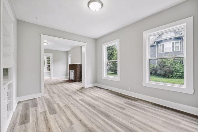 117 E Pleasant Street, Mankato, MN 56001