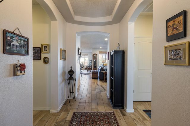 9231 Falls Creek Trail NW, Albuquerque, NM 87120