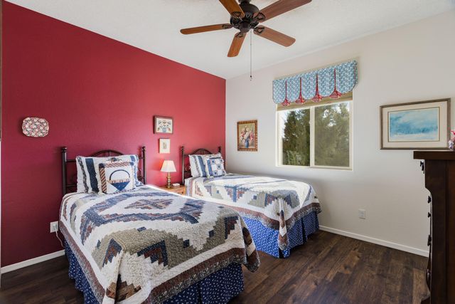 9231 Falls Creek Trail NW, Albuquerque, NM 87120