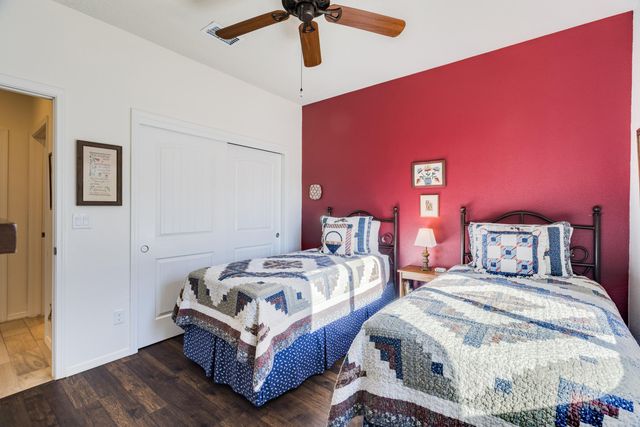 9231 Falls Creek Trail NW, Albuquerque, NM 87120