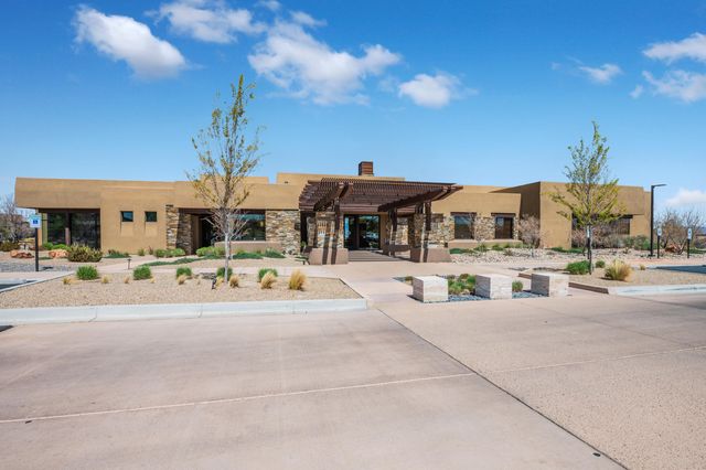 9231 Falls Creek Trail NW, Albuquerque, NM 87120