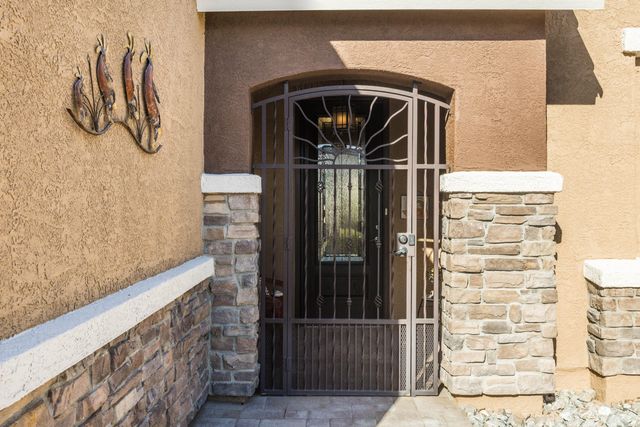 9231 Falls Creek Trail NW, Albuquerque, NM 87120