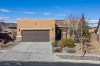 9231 Falls Creek Trail NW, Albuquerque, NM 87120