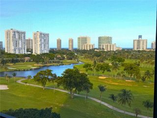 20335 W Country Club Dr 1105, Aventura, FL 33180