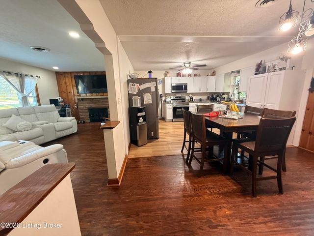4639 Cane Run Rd, Louisville, KY 40216