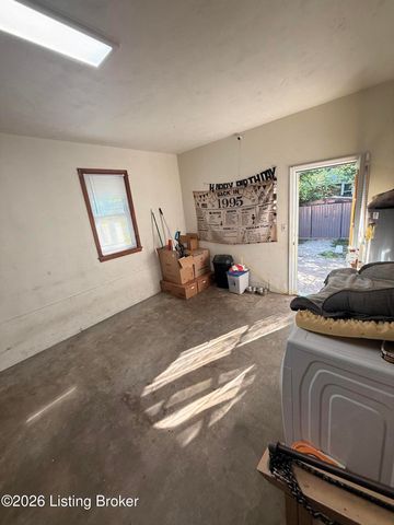4639 Cane Run Rd, Louisville, KY 40216