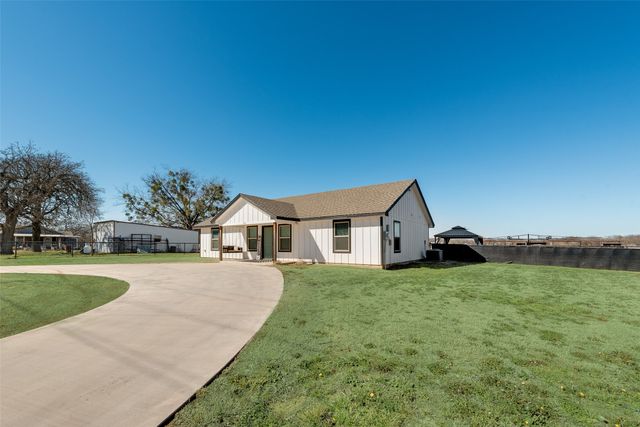 2200 County Road 801c, Cleburne, TX 76031