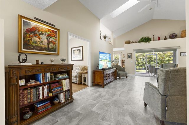 4310 SE SCOTLAND CAY Way, Stuart, FL 34997