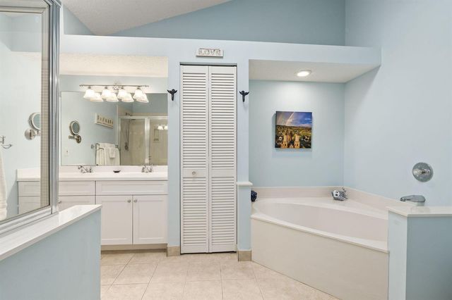 4310 SE SCOTLAND CAY Way, Stuart, FL 34997