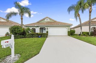 4310 SE SCOTLAND CAY Way, Stuart, FL 34997
