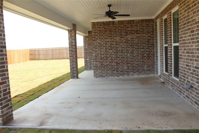 10117 Castleberry Lane, Waco, TX 76712