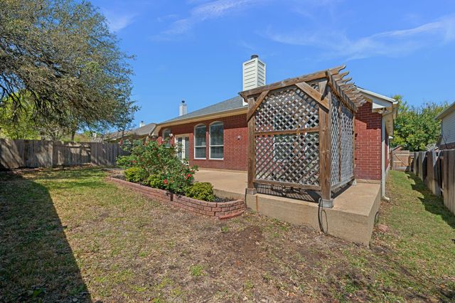 7005 Cool Canyon CV, Round Rock, TX 78681