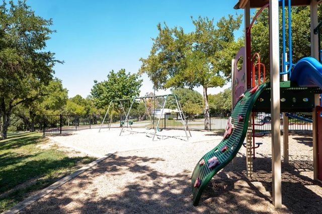 7005 Cool Canyon CV, Round Rock, TX 78681