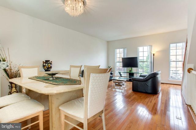 24676 NETTLE MILL SQ, Aldie, VA 20105