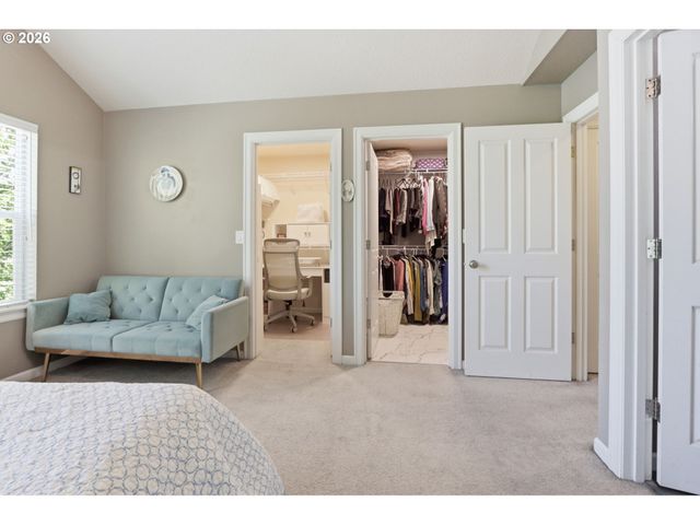1166 Ne 5TH St, Gresham, OR 97030