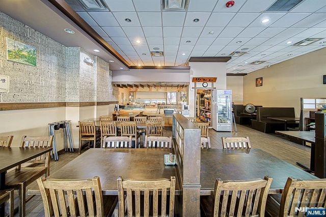 518 Broad Avenue, Ridgefield, NJ 07657