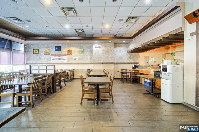 518 Broad Avenue, Ridgefield, NJ 07657
