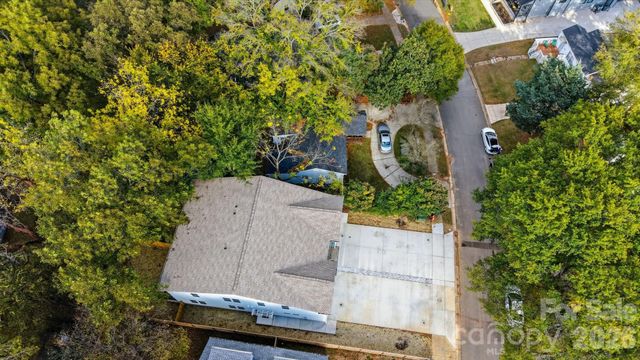109 N Smallwood Place, Charlotte, NC 28216