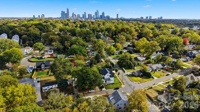 109 N Smallwood Place, Charlotte, NC 28216