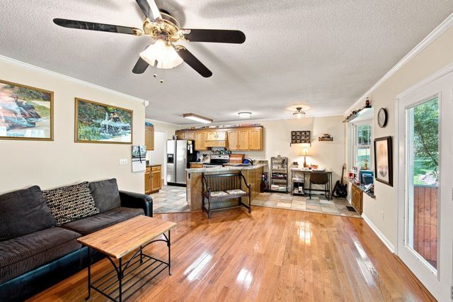 202 Ashlin Woods Dr, NE, Cleveland, TN 37312