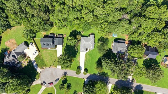 202 Ashlin Woods Dr, NE, Cleveland, TN 37312