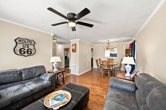 202 Ashlin Woods Dr, NE, Cleveland, TN 37312