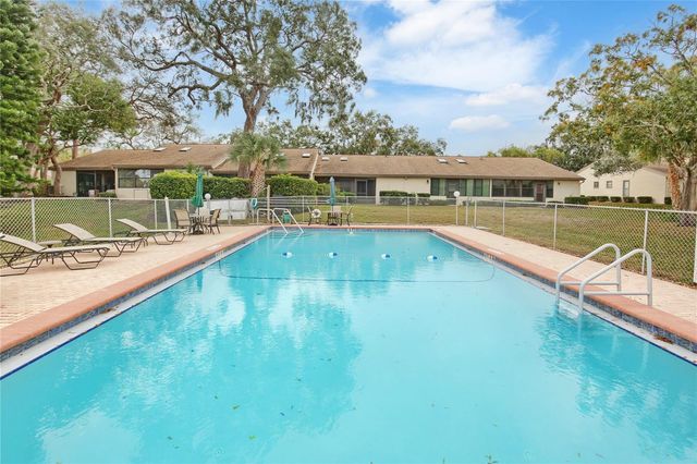 2603 OAK CIRCLE 2603, Tarpon Springs, FL 34689