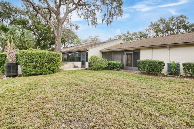 2603 OAK CIRCLE 2603, Tarpon Springs, FL 34689