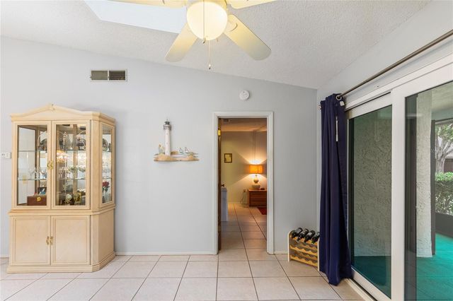 2603 OAK CIRCLE 2603, Tarpon Springs, FL 34689