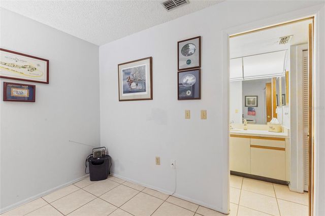 2603 OAK CIRCLE 2603, Tarpon Springs, FL 34689