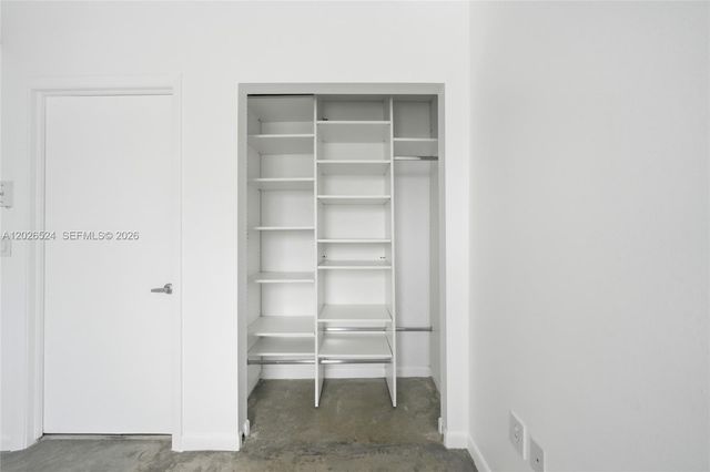 10 SW South River Dr 804, Miami, FL 33130