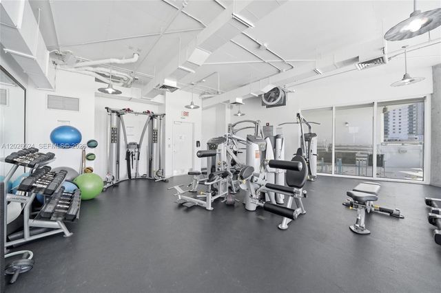 10 SW South River Dr 804, Miami, FL 33130