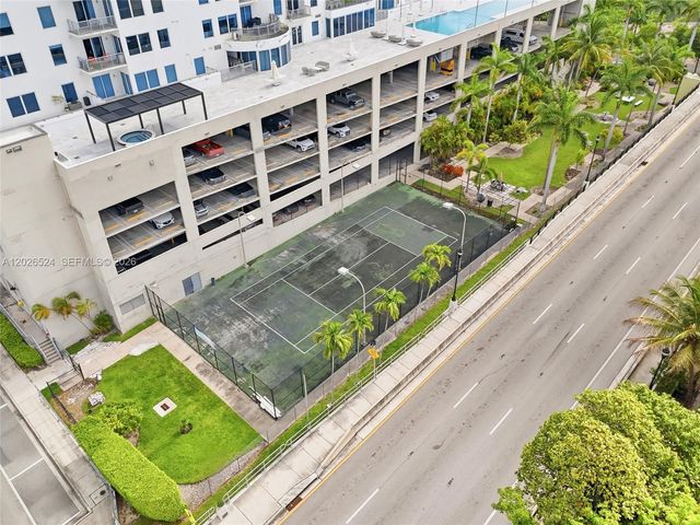 10 SW South River Dr 804, Miami, FL 33130