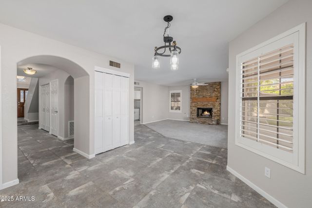 16809 S 33RD Way, Phoenix, AZ 85048