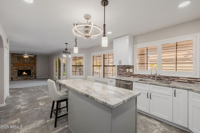 16809 S 33RD Way, Phoenix, AZ 85048