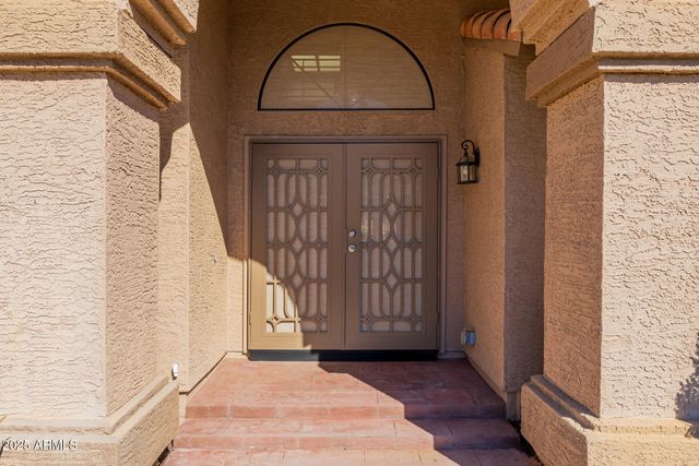 16809 S 33RD Way, Phoenix, AZ 85048