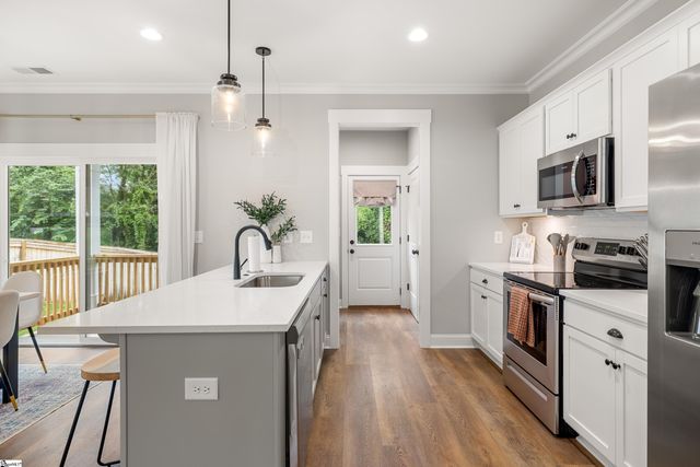 570 Lowndes Hill Road, Greenville, SC 29607