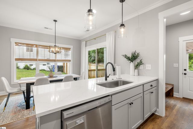 570 Lowndes Hill Road, Greenville, SC 29607