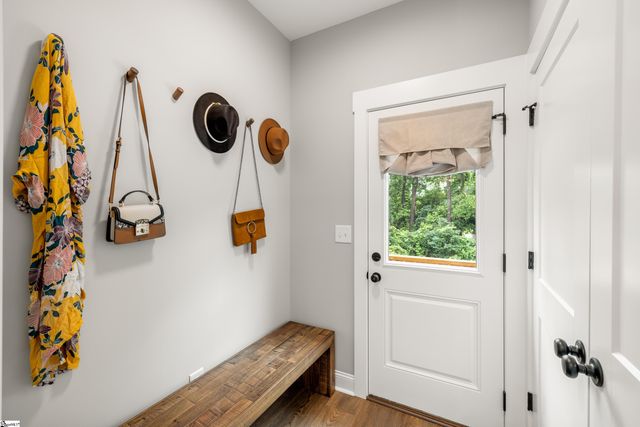 570 Lowndes Hill Road, Greenville, SC 29607