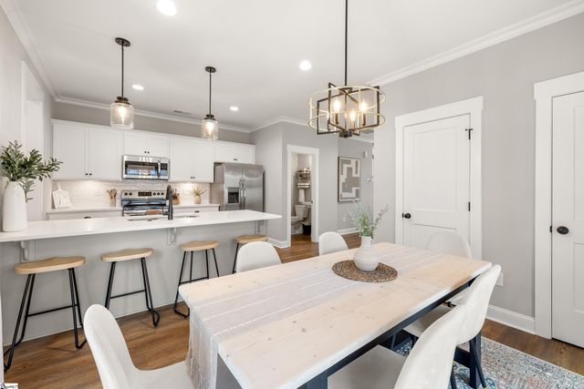 570 Lowndes Hill Road, Greenville, SC 29607