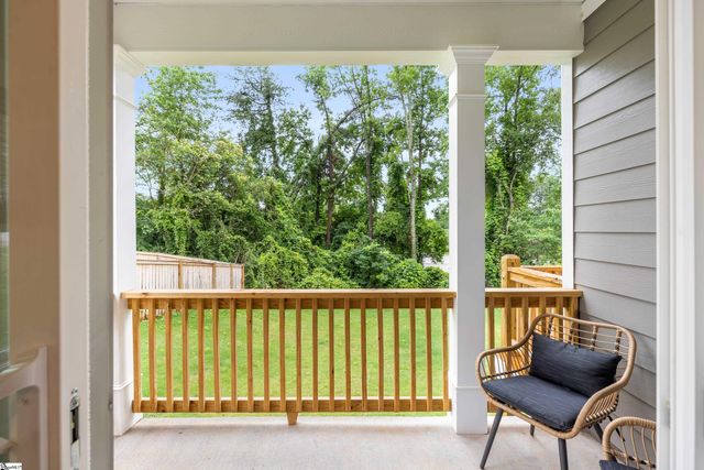 570 Lowndes Hill Road, Greenville, SC 29607